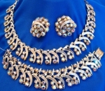 Click to view item