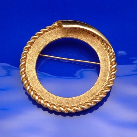 Signed CORO PEGASUS Vintage Brooch Pin Circle Wreath from myclassicjewelry.com