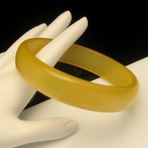 Vintage Bangle Bracelet Mid Century Lucite Moonglow Yellow Butterscotch Large 8 inches