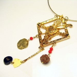Vintage Wire Style Collar Necklace Mid Century Chunky Dangles Large Pendant Gold Plated