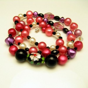 Vintage Necklace Mid Century Cloisonne Crystal Glass Acrylic Beads Pink Black Long Chunky