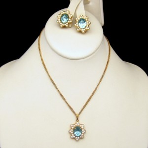 CORO PAT PEND Vintage Rhinestone Necklace Earrings Mid Century Aqua Rare Retro Set Pretty