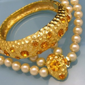 Vintage Faux Pearls Necklace Bangle Bracelet Orange Rhinestones Hinged NOS