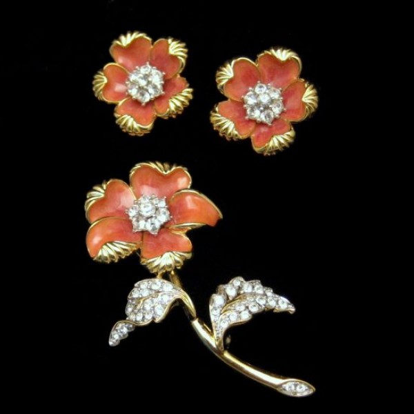NOLAN MILLER Vintage Brooch Pin Earrings Coral Enamel Rhinestones 