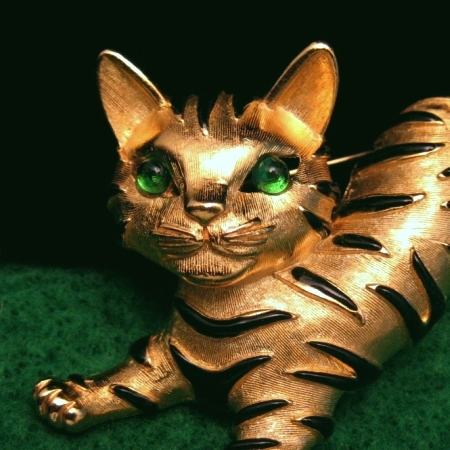 TRIFARI RARE Ark Series Enamel Tiger Cub Ad Piece from myclassicjewelry.com