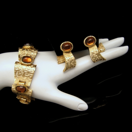 CROWN TRIFARI Amber Foiled Glass Bracelet Earrings Book Piece from myclassicjewelry.com