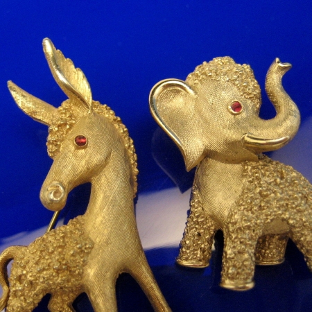 CROWN TRIFARI Goldtone Elephant and Donkey Political 2 Brooch Set