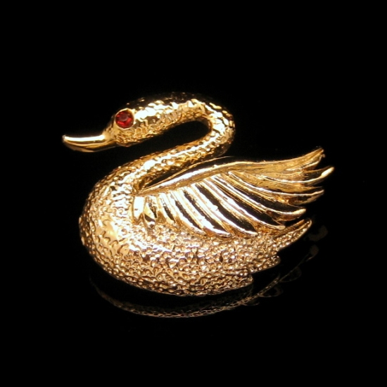 Vintage Swan Brooch Pin Mid Century Designer Figural Red Rhinestone Eye Lovely