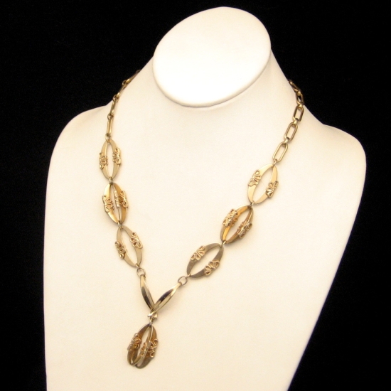 PARK LANE Vintage Necklace Chunky Flowers Pendant Dangle Fancy Oval Links