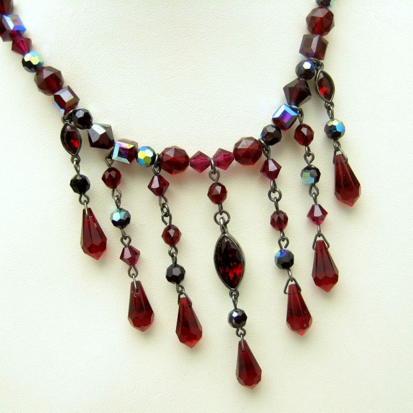 Genuine Vintage SWAROVSKI Red Crystal Beads Dangles Necklace Signed Swan Mark